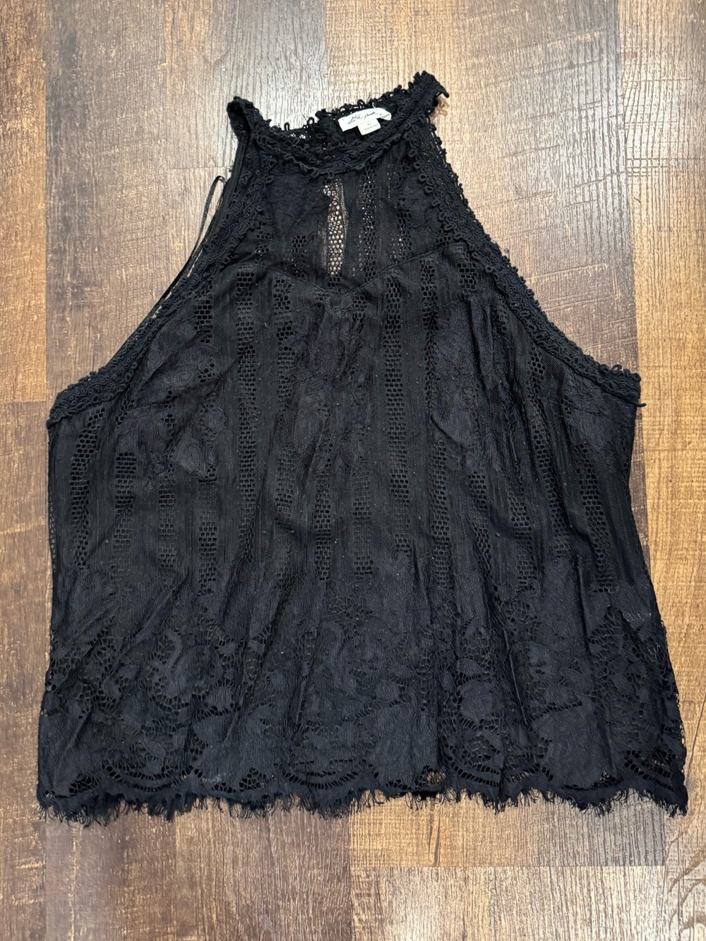 Ultra Pink black sleeveless lace top